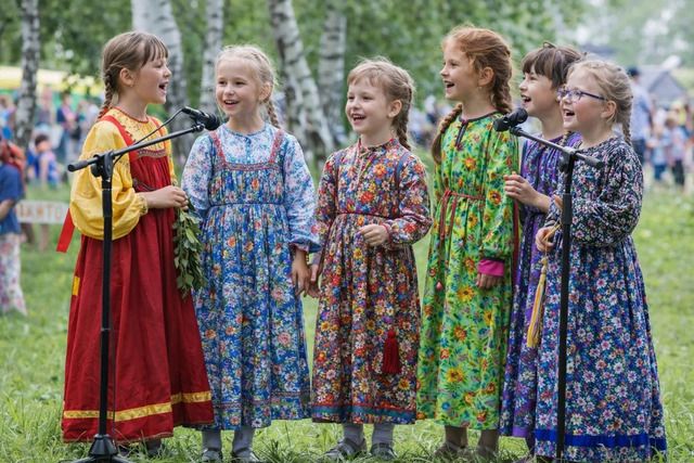 Троицкие гуляния: фольклорный фестиваль